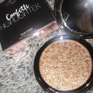 Ciaté Confetti Highlighter
